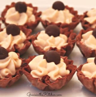 Whipped Peanut Butter Cream Cheese Cups